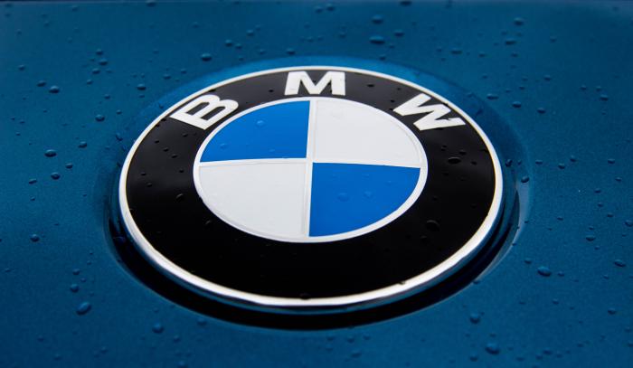 BMW servisas. BMW logotipas